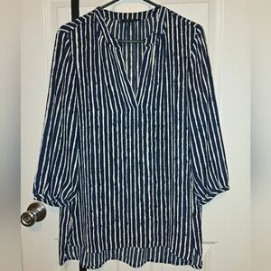 Banana Republic Striped Navy and White Tunic Top Small 3/4 Sleeve